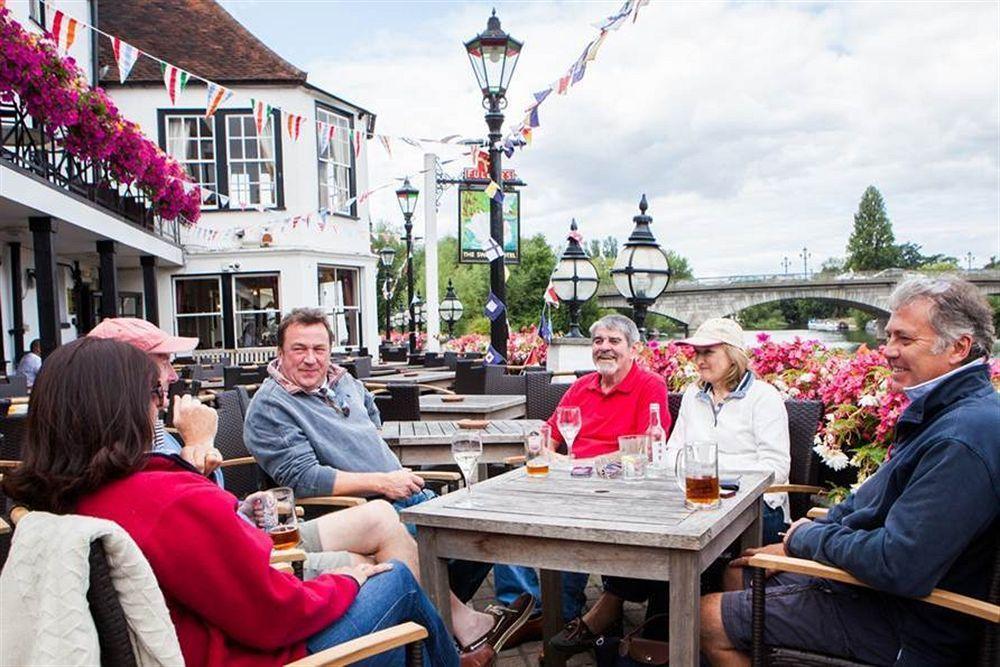 The Swan Hotel Staines-upon-Thames Exterior foto